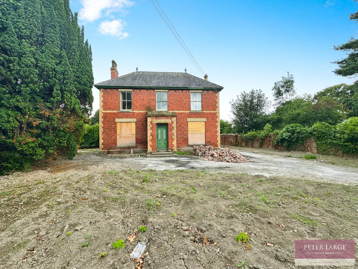 The Roe, St. Asaph, LL17 0LY