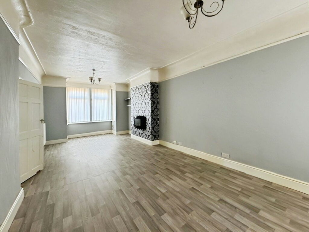 Marine Road, Prestatyn, Denbighshire LL19 7HE