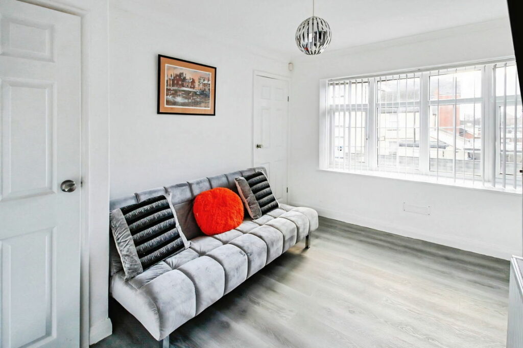 Seabank Road, Rhyl, LL18 1EA