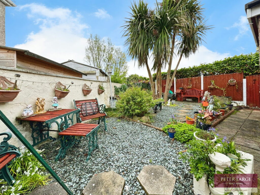 23 Vale Park, Rhyl, LL18 2EN