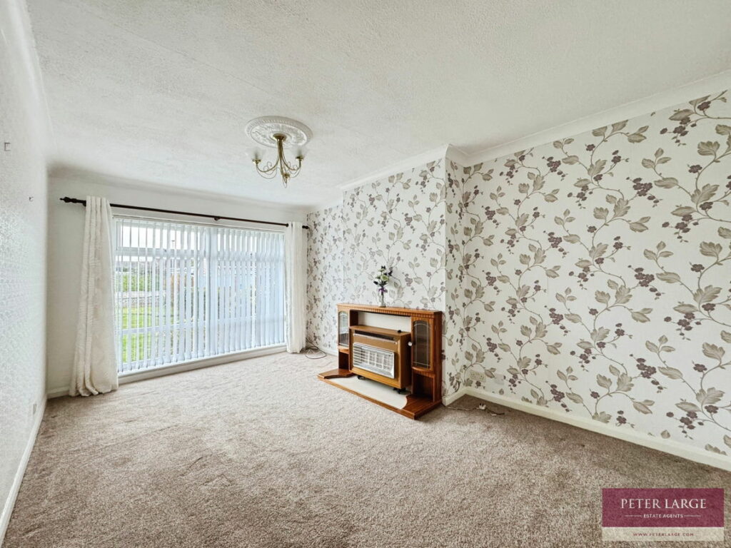 30 Golden Grove, Rhyl, LL18 2RS