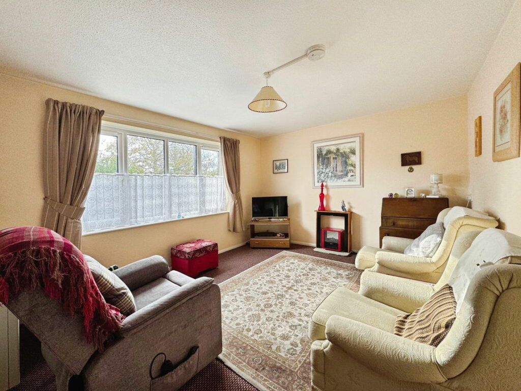 17 Plastirion Court, Russell Road, Rhyl, LL18 3DJ