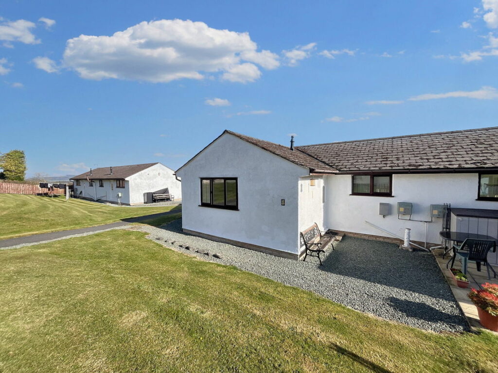 Lakeside Cottages, Moelfre, Abergele, Conwy, LL22