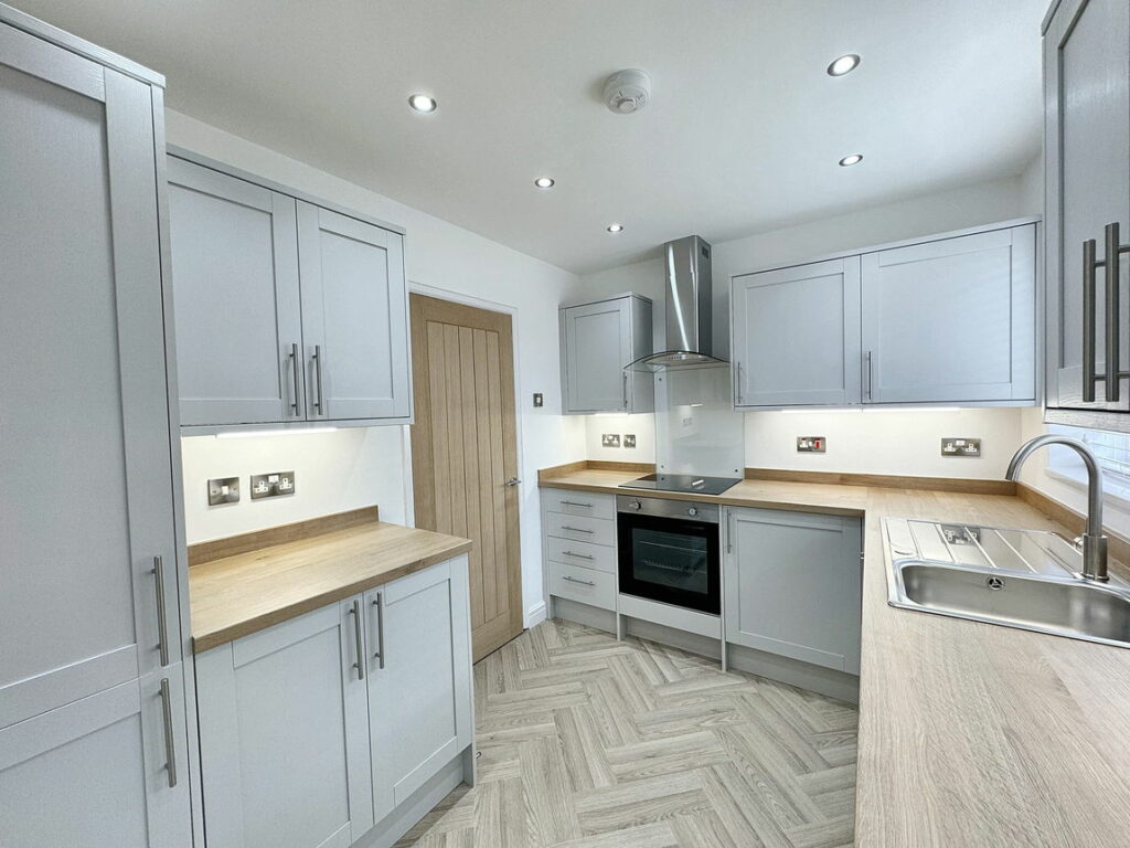 Lon Dawel, Abergele, Conwy, LL22 8QF