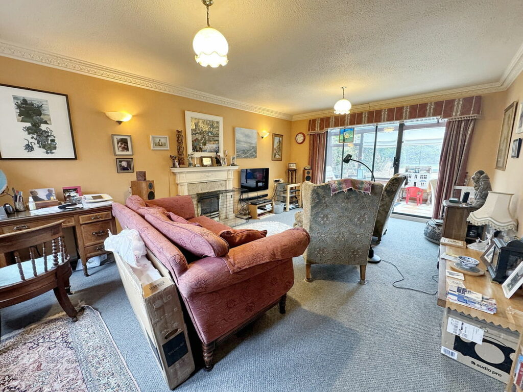 Lon Dirion, Abergele, Conwy, LL22 8PX
