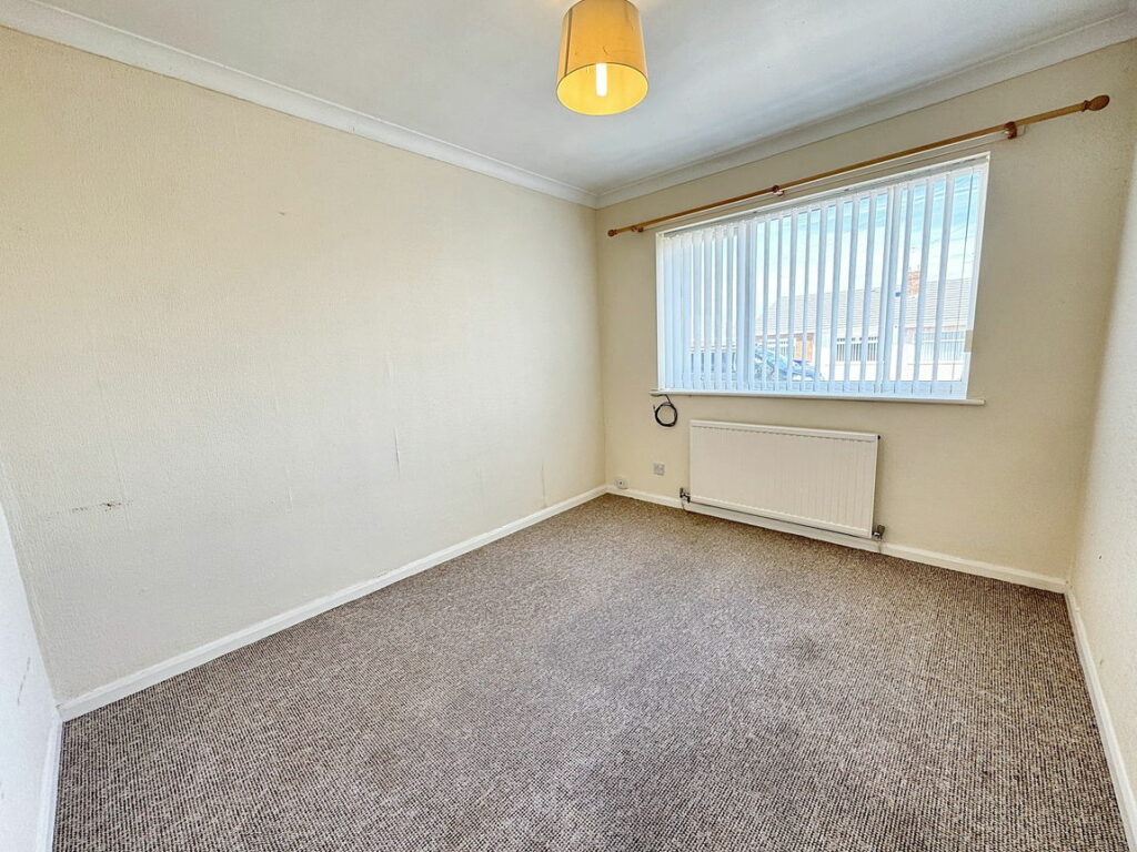 Lon Dinorben, Abergele, Conwy, LL22 7ES