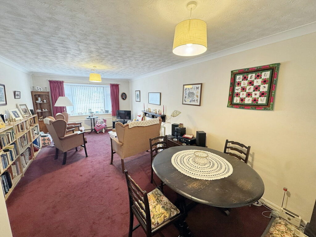 Maen Gwyn, Abergele, LL22 7BZ