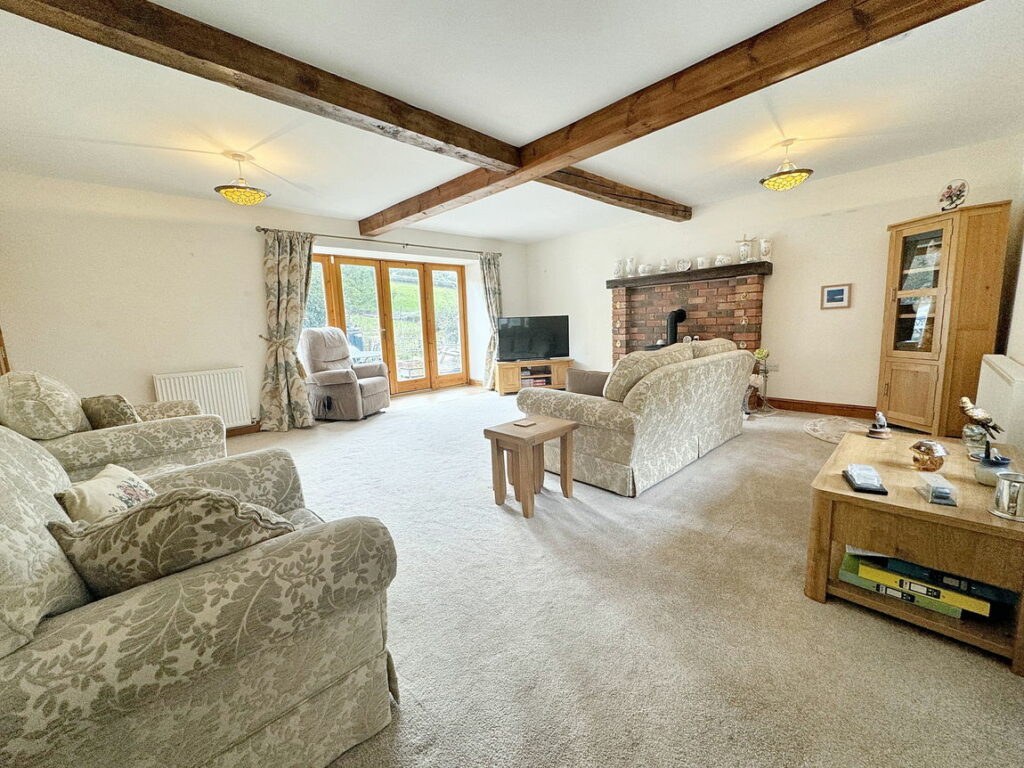 Ffordd Llanelwy, Betws Yn Rhos, Conwy, LL22 8AN