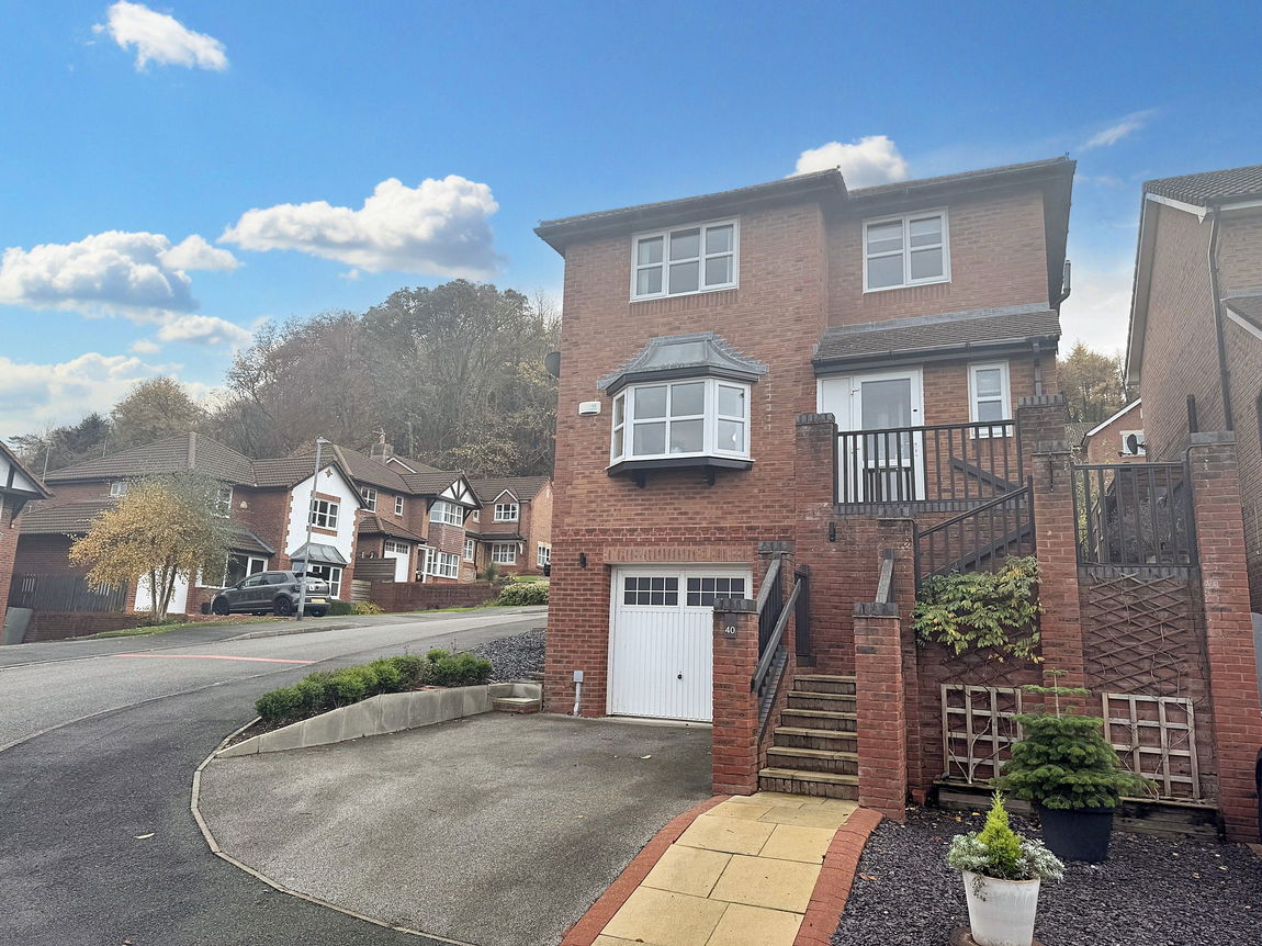 Lon Y Berllan, Abergele, Conwy, LL22 7JF