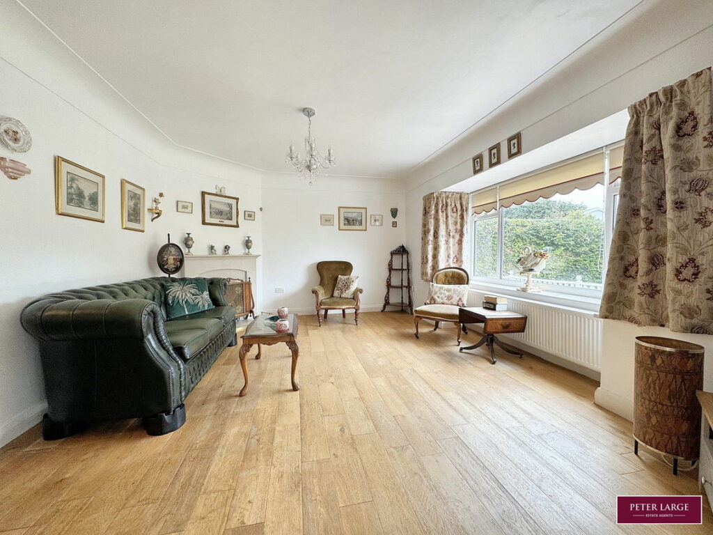 Talton Crescent, Prestatyn, Denbighshire LL19 9HD