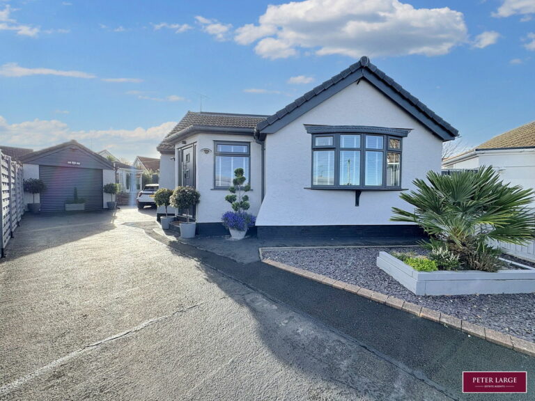 Salisbury Drive, Prestatyn, Denbighshire Image