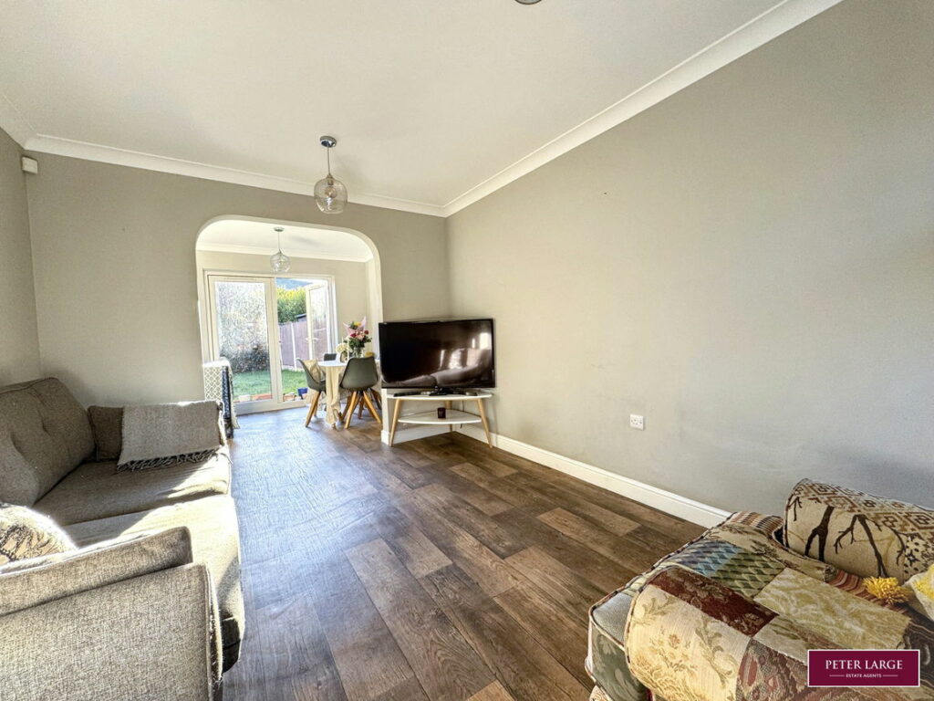 Lon y Parc, St Asaph, Denbighshire LL17 0PJ