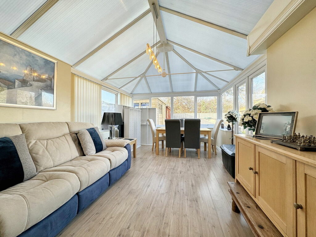 Gors Road, Towyn, Conwy, LL22 9LT