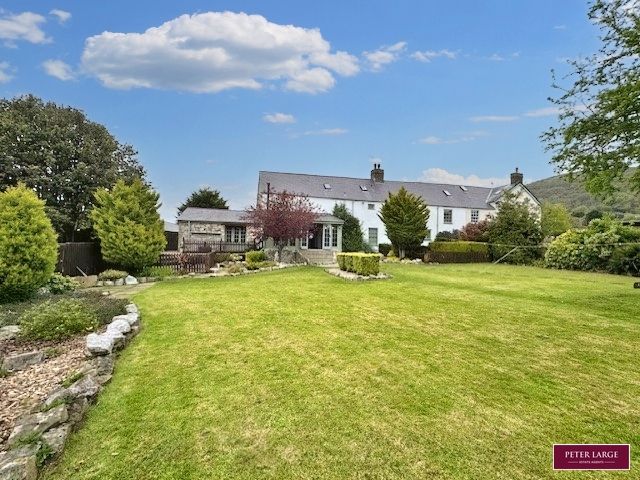 2 LLys Isfryn, Meliden Road, Prestatyn, Denbighshire LL19 8LT