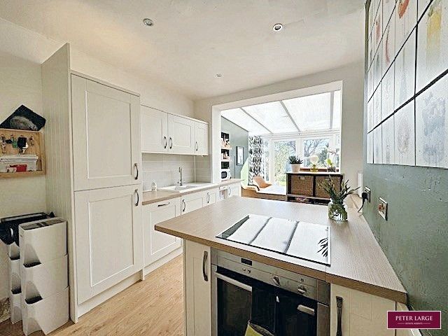 Victoria Road, Prestatyn, Denbighshire LL19 7SU