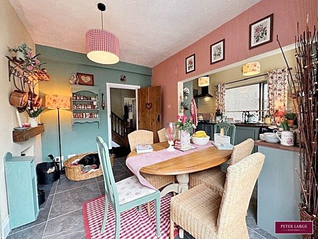 Gorphwysfa Avenue, Prestatyn, Denbighshire LL19 7SL