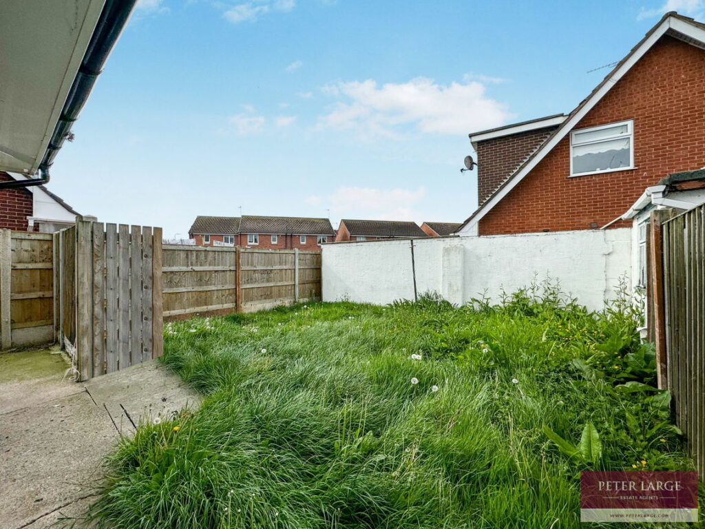 3 Clement Drive, Rhyl, LL18 4HU